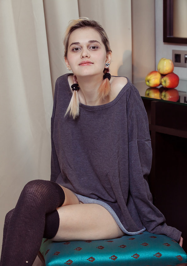 Аурелия, 18